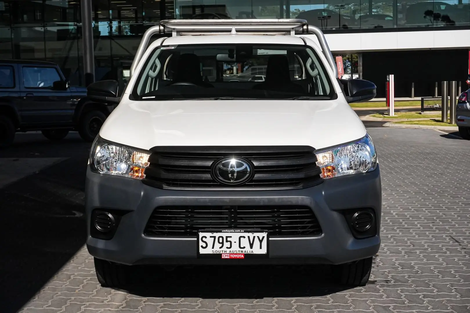2023 Toyota Hilux Gallery Image 6