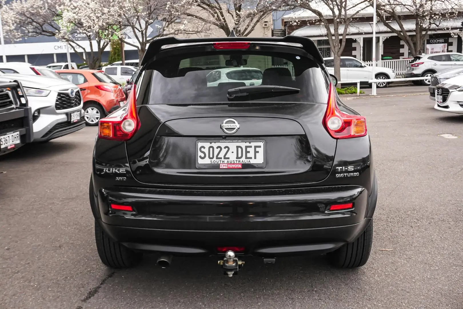 2013 Nissan JUKE Gallery Image 5
