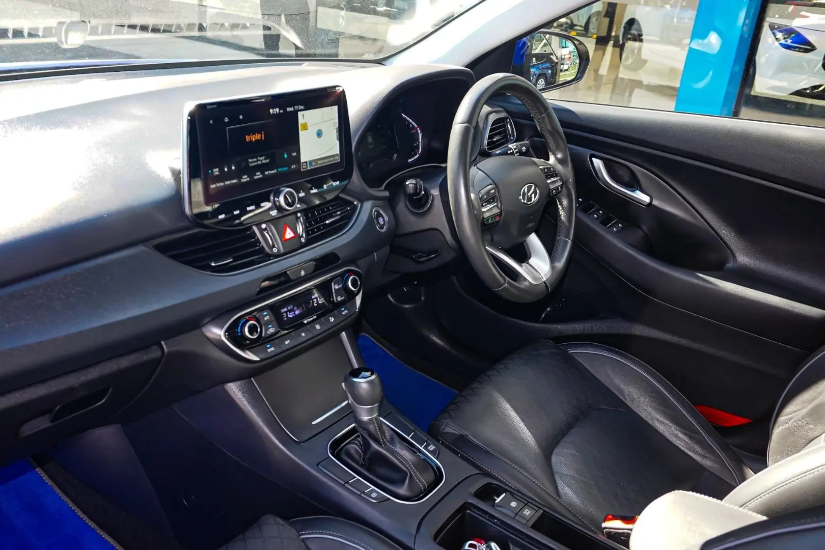 2022 Hyundai i30 Gallery Image 11