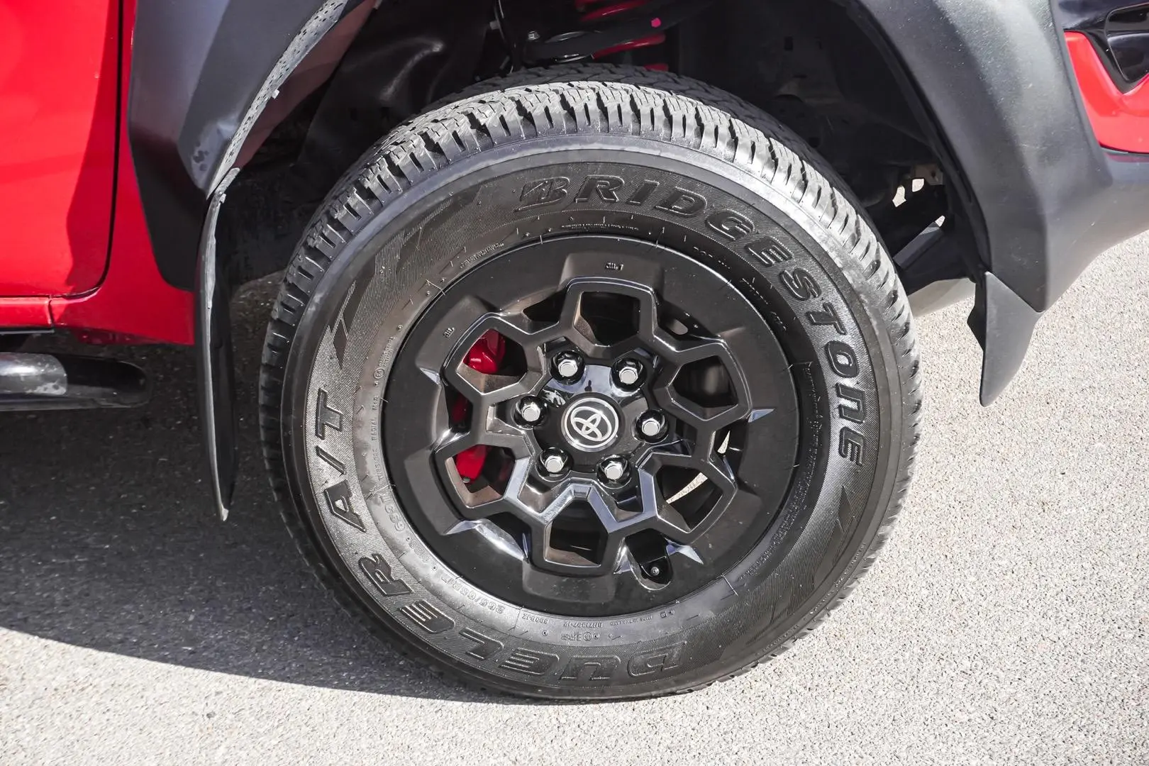 2023 Toyota Hilux Gallery Image 12