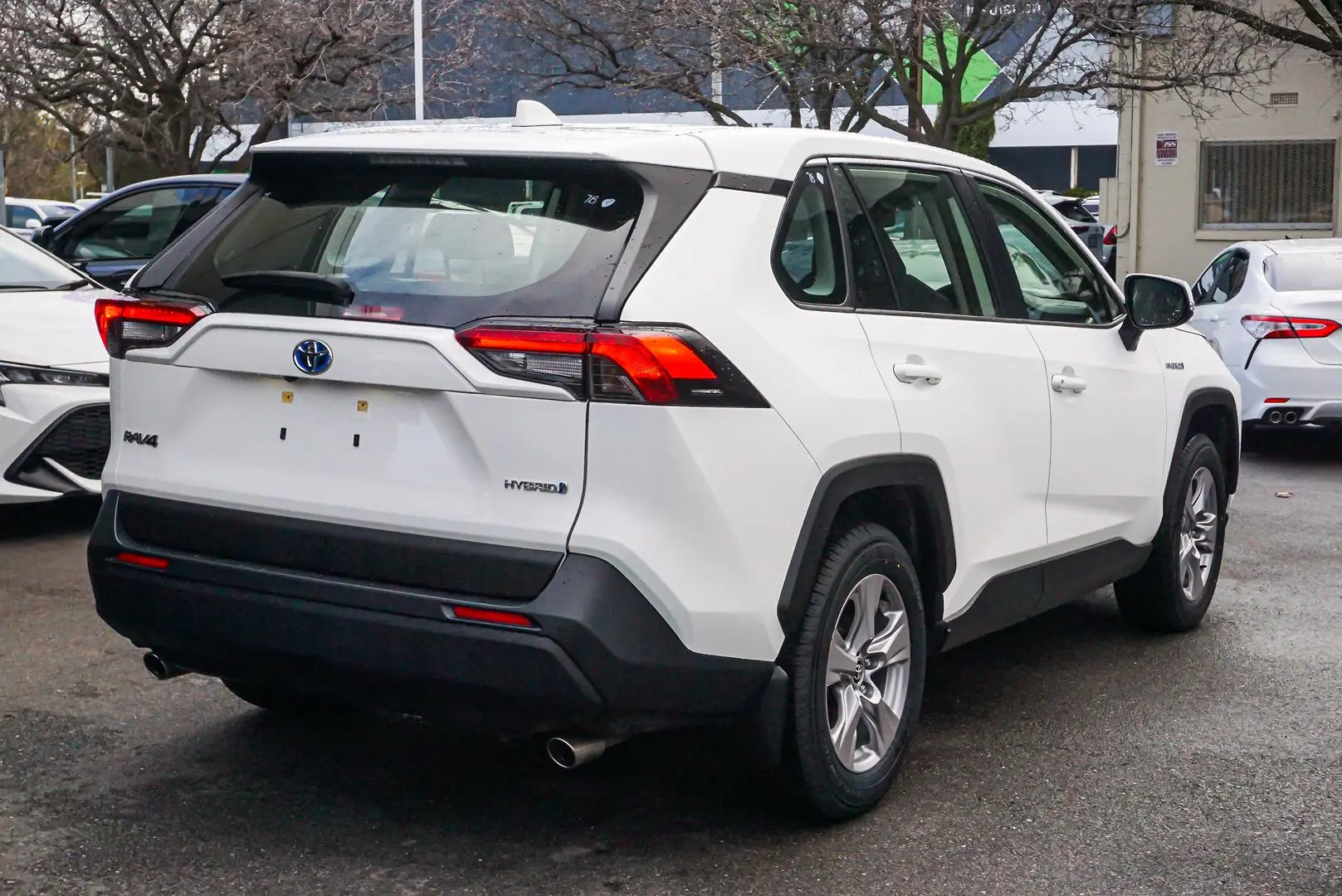 2024 Toyota RAV4 Gallery Image 3
