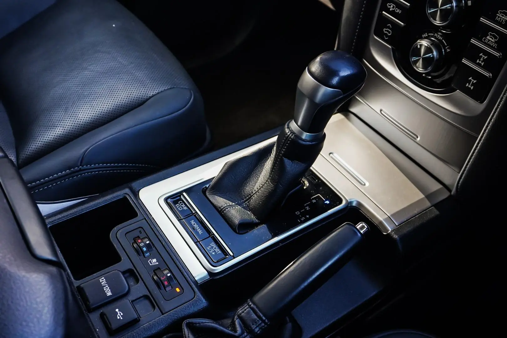2021 Toyota Landcruiser Prado Gallery Image 20