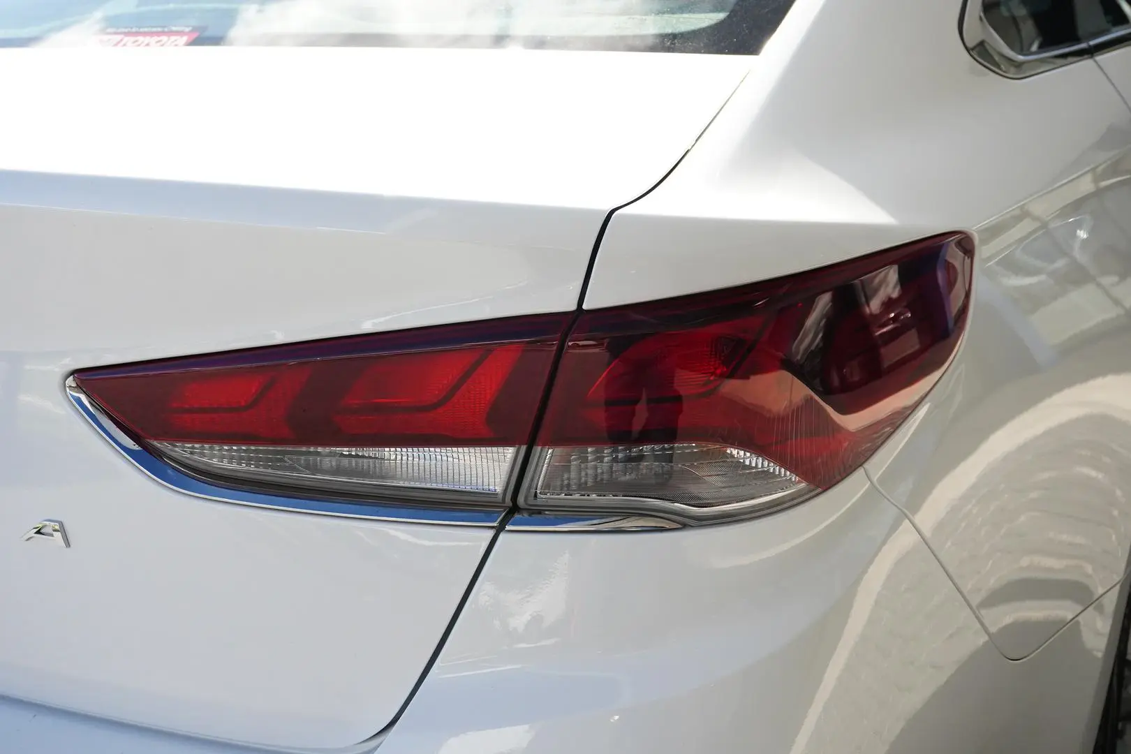 2018 Hyundai Sonata Gallery Image 13