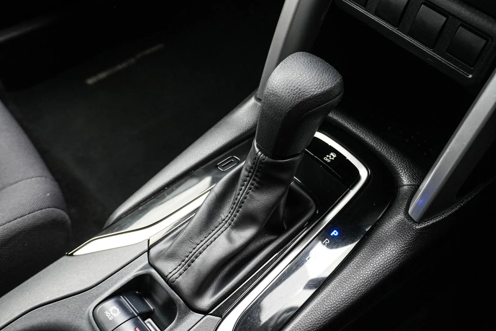 2023 Toyota Corolla Cross Gallery Image 18