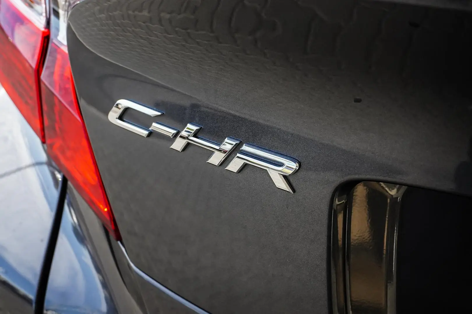 2023 Toyota C-HR Gallery Image 14