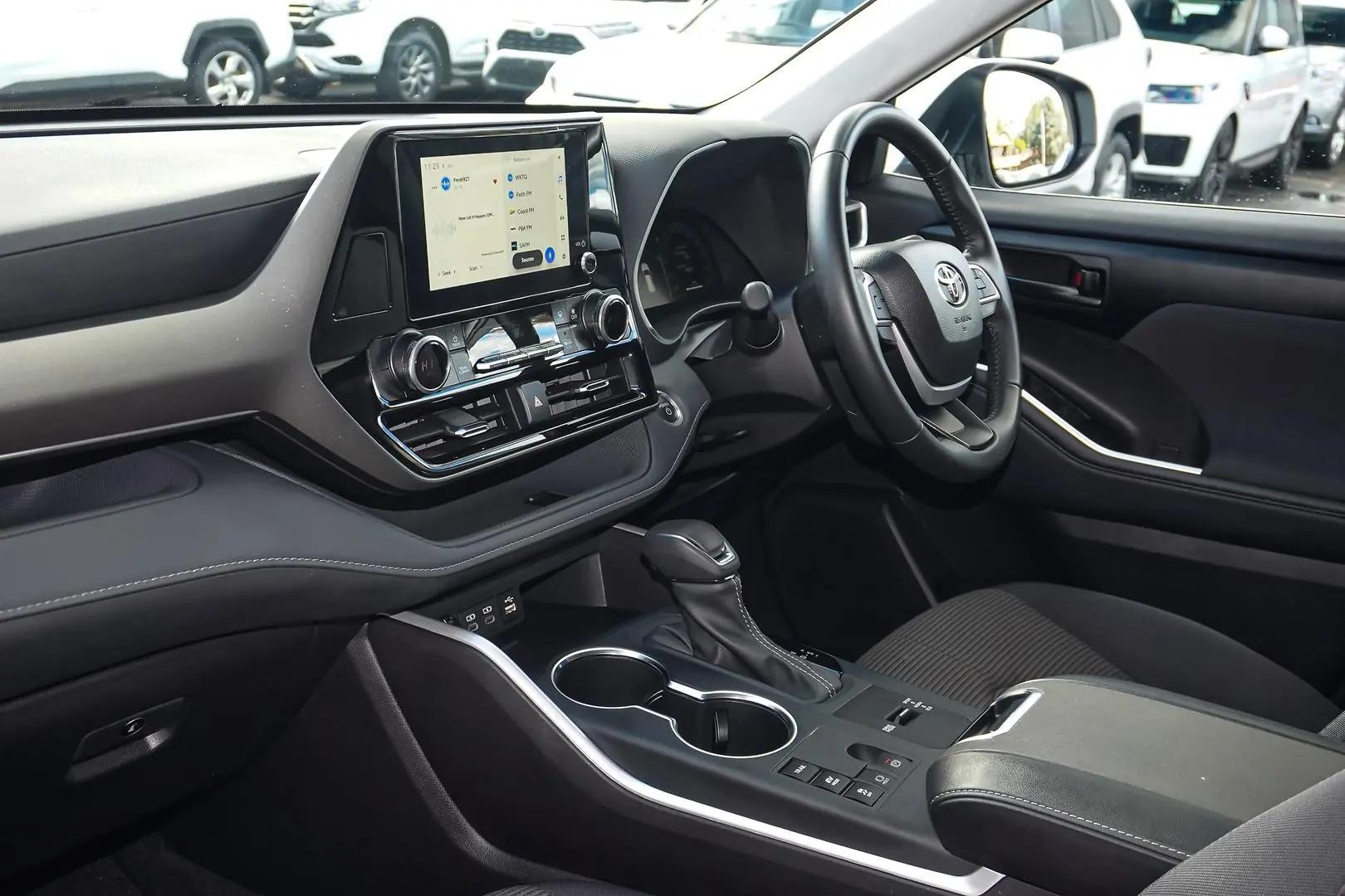 2025 Toyota Kluger Gallery Image 11