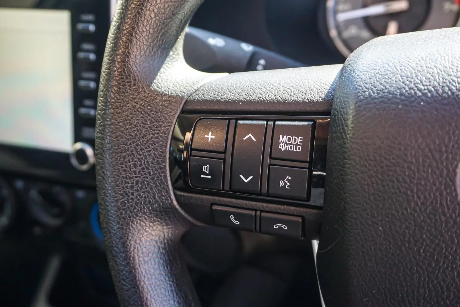 2021 Toyota Hilux Gallery Image 16