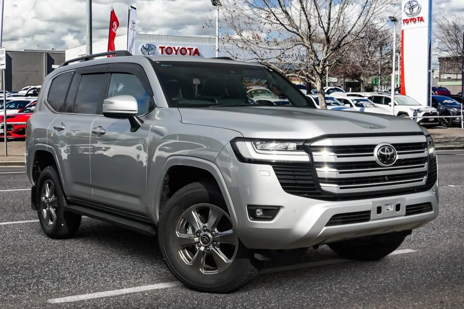 2023 Toyota Landcruiser Gallery Image 1