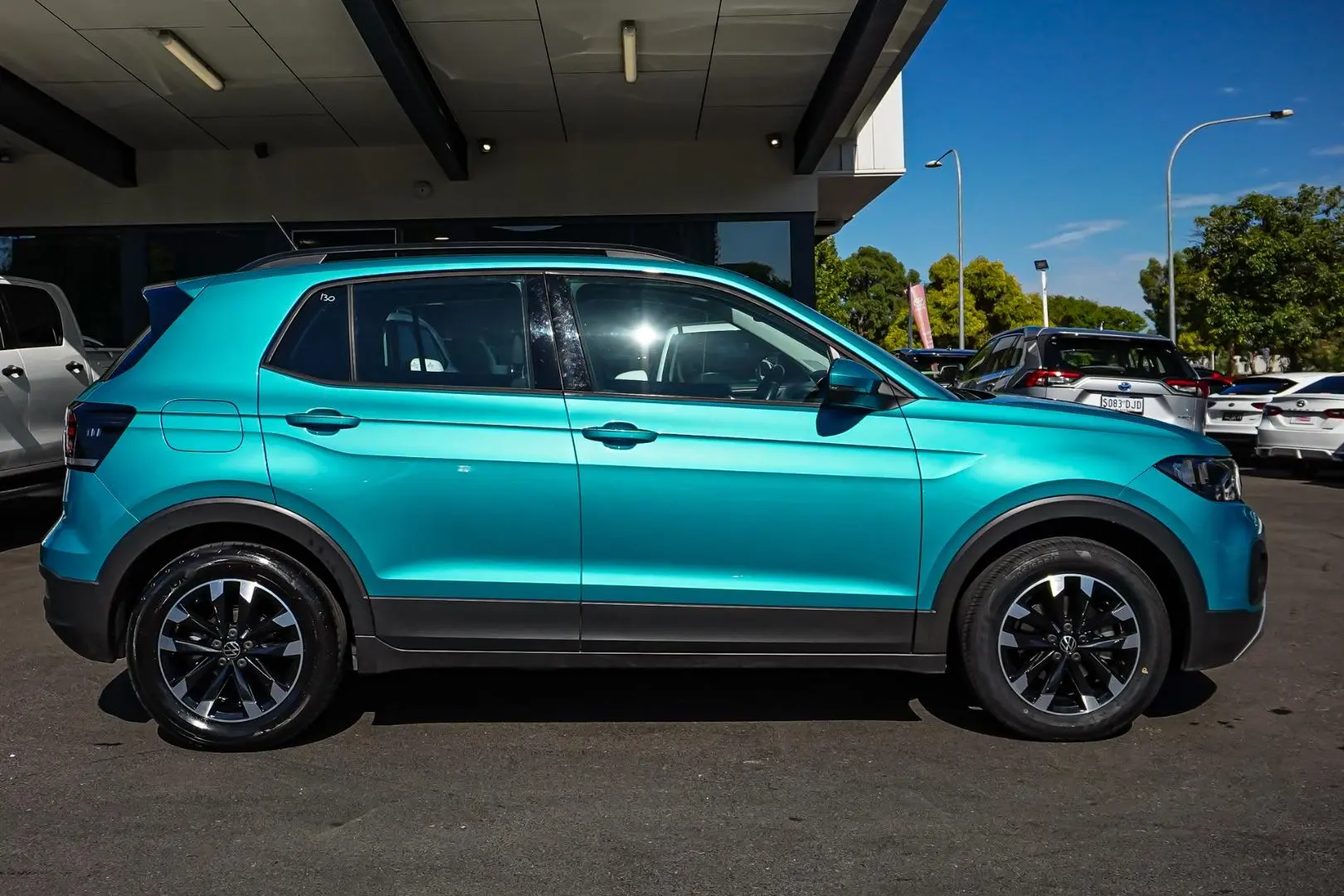 2022 Volkswagen T-Cross Gallery Image 4