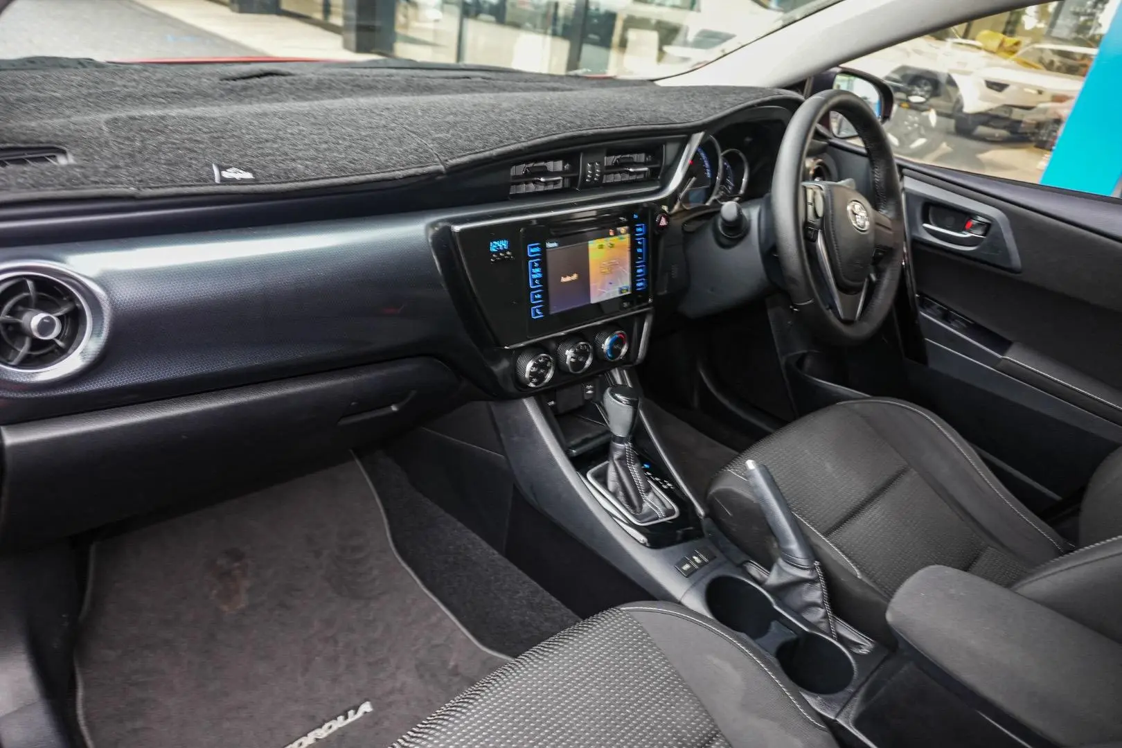 2016 Toyota Corolla Gallery Image 10