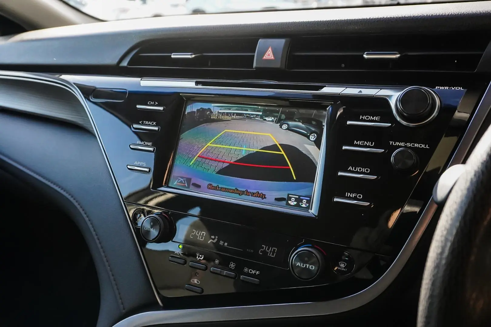 2021 Toyota Camry Gallery Image 22