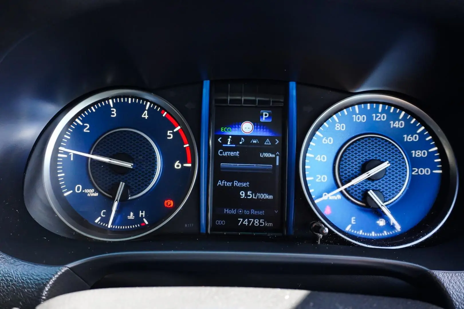 2022 Toyota Fortuner Gallery Image 17