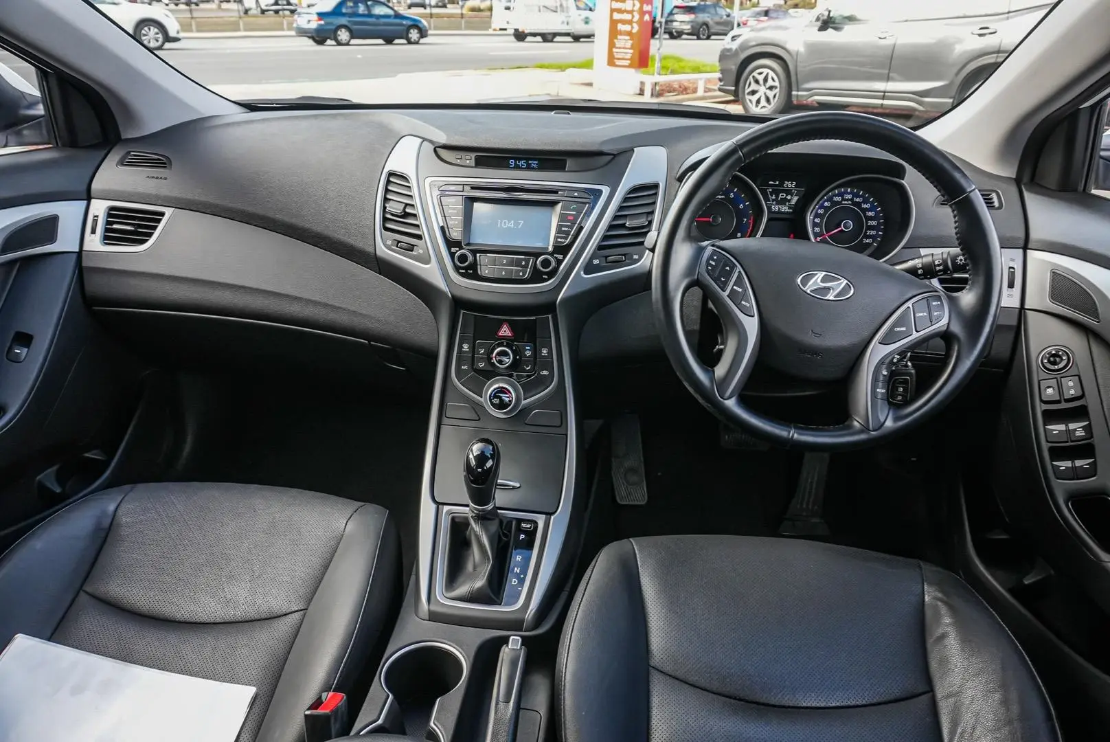 2014 Hyundai Elantra Gallery Image 9