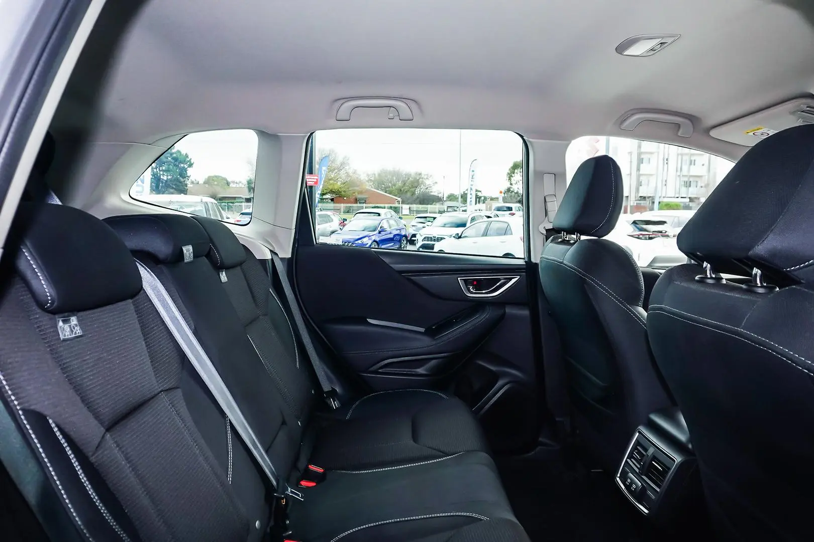 2023 Subaru Forester Gallery Image 7