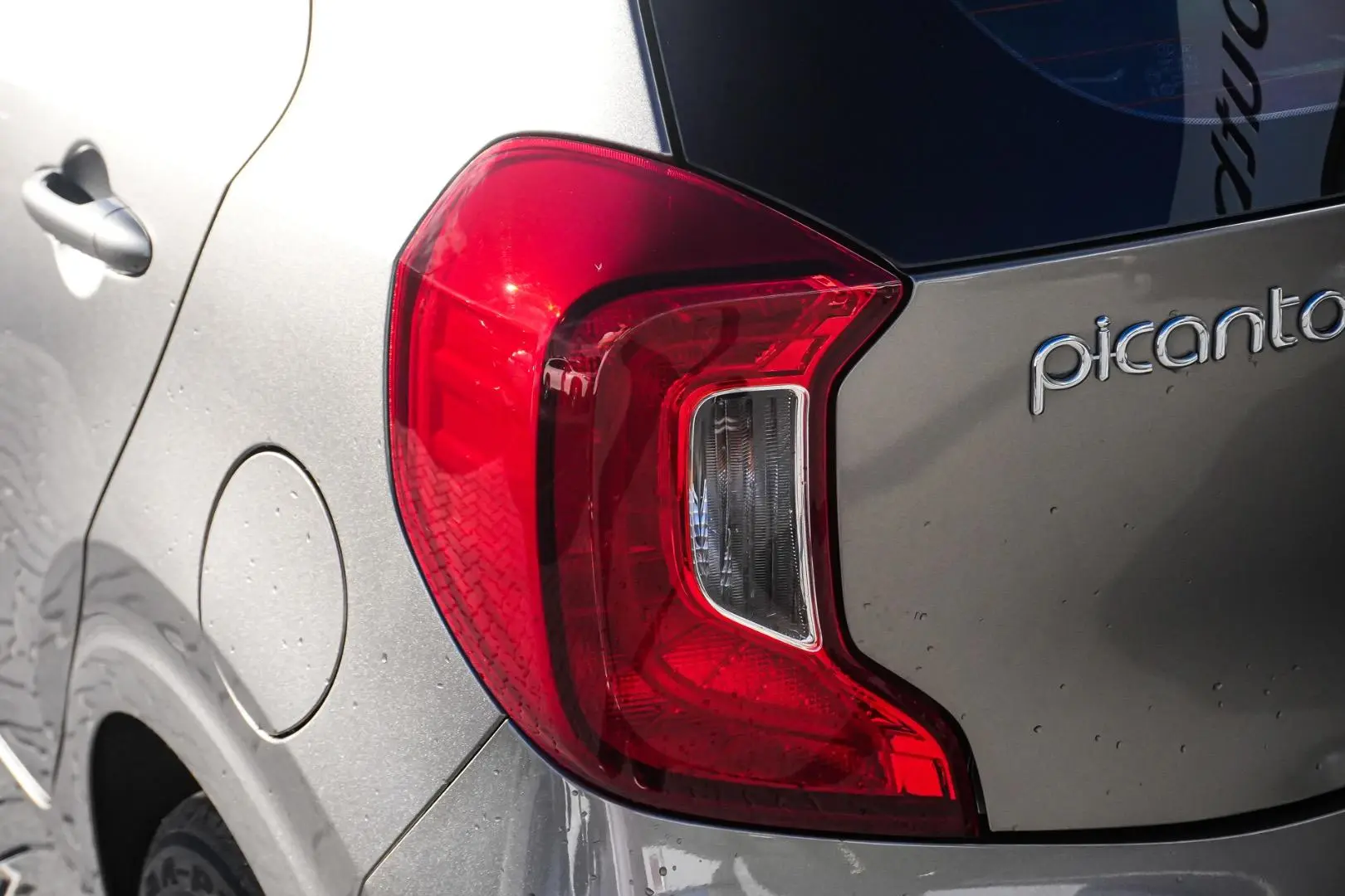 2017 Kia Picanto Gallery Image 14
