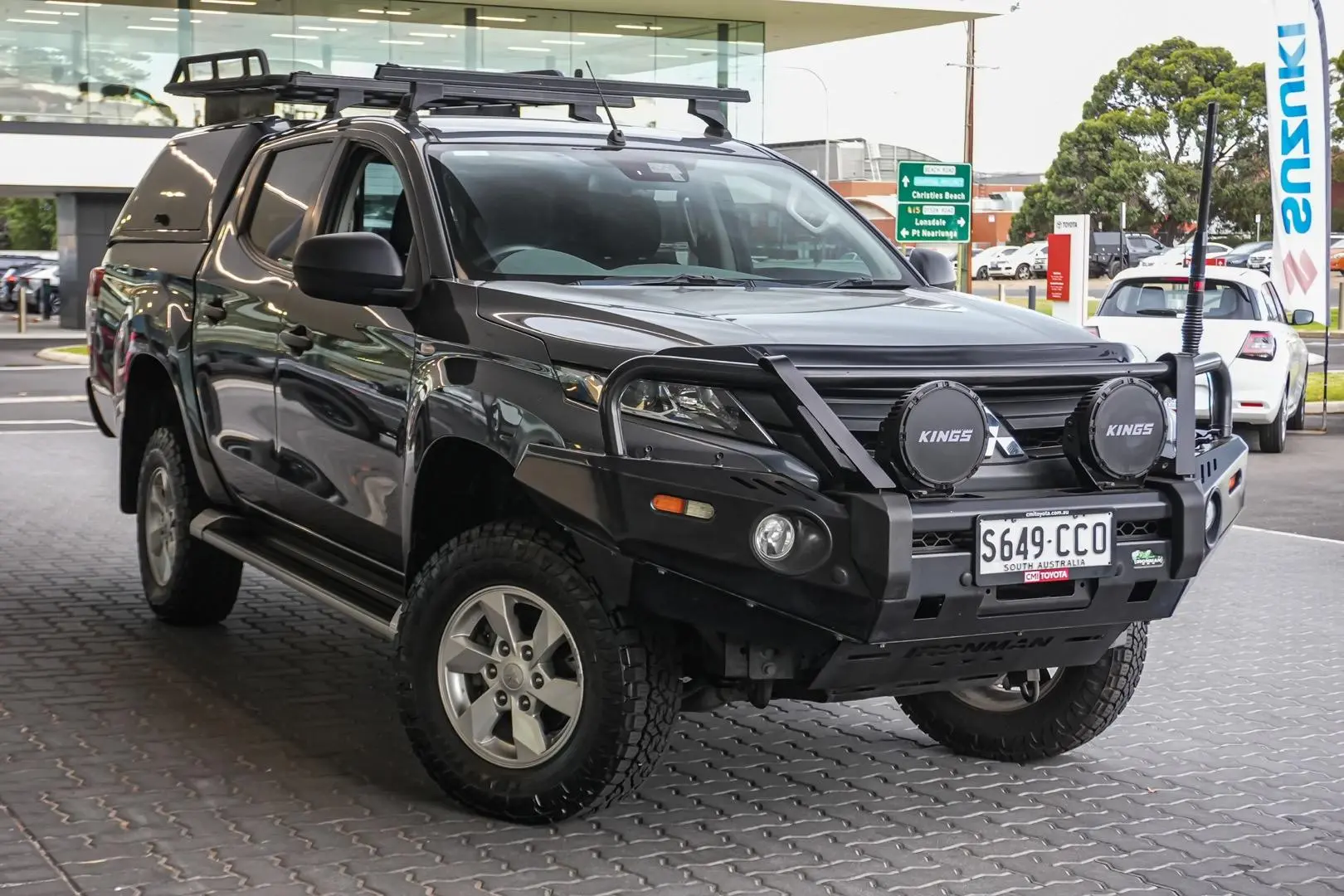 2019 Mitsubishi Triton Gallery Image 2