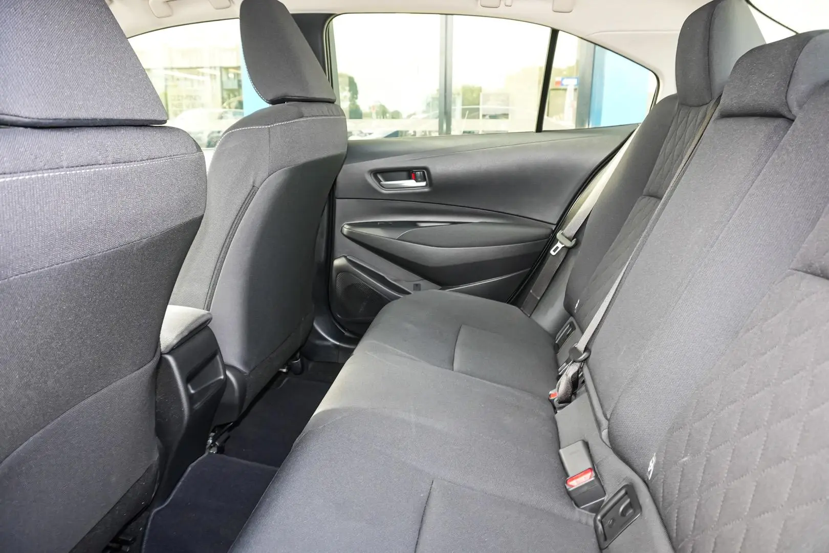 2025 Toyota Corolla Gallery Image 13