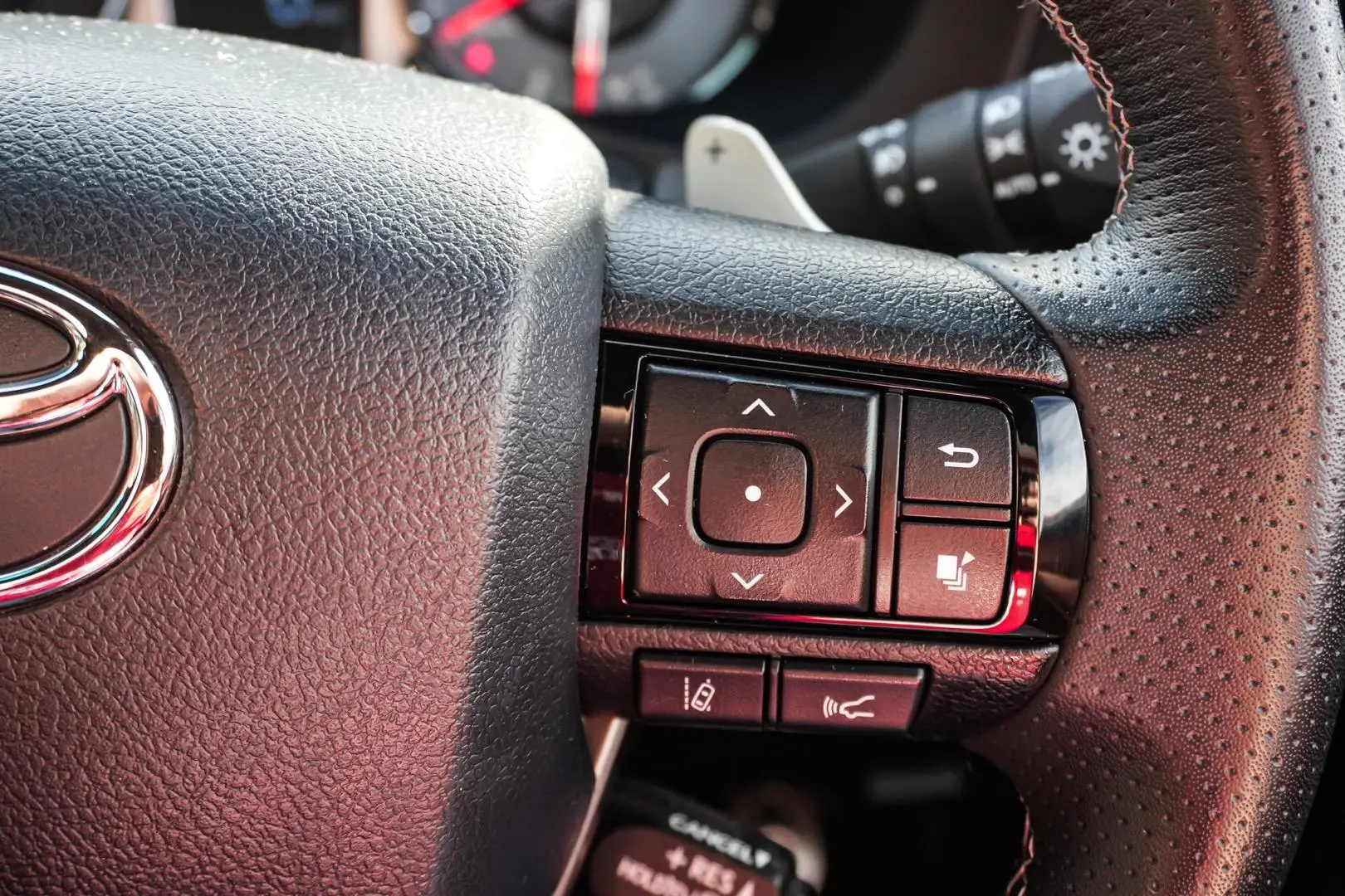 2023 Toyota Hilux Gallery Image 20