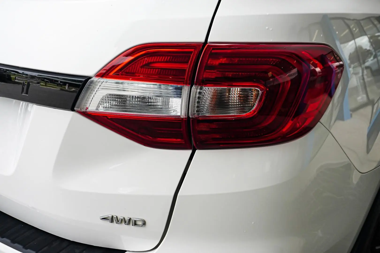 2021 Ford Everest Gallery Image 15