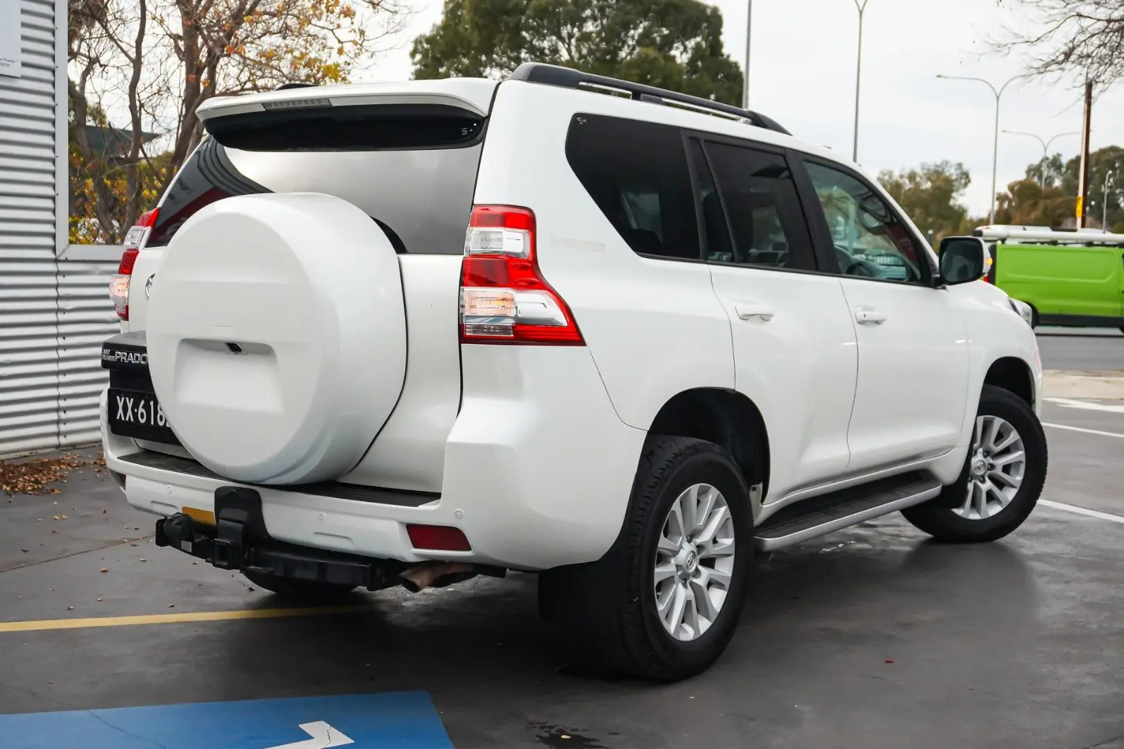 2015 Toyota Landcruiser Prado Gallery Image 3