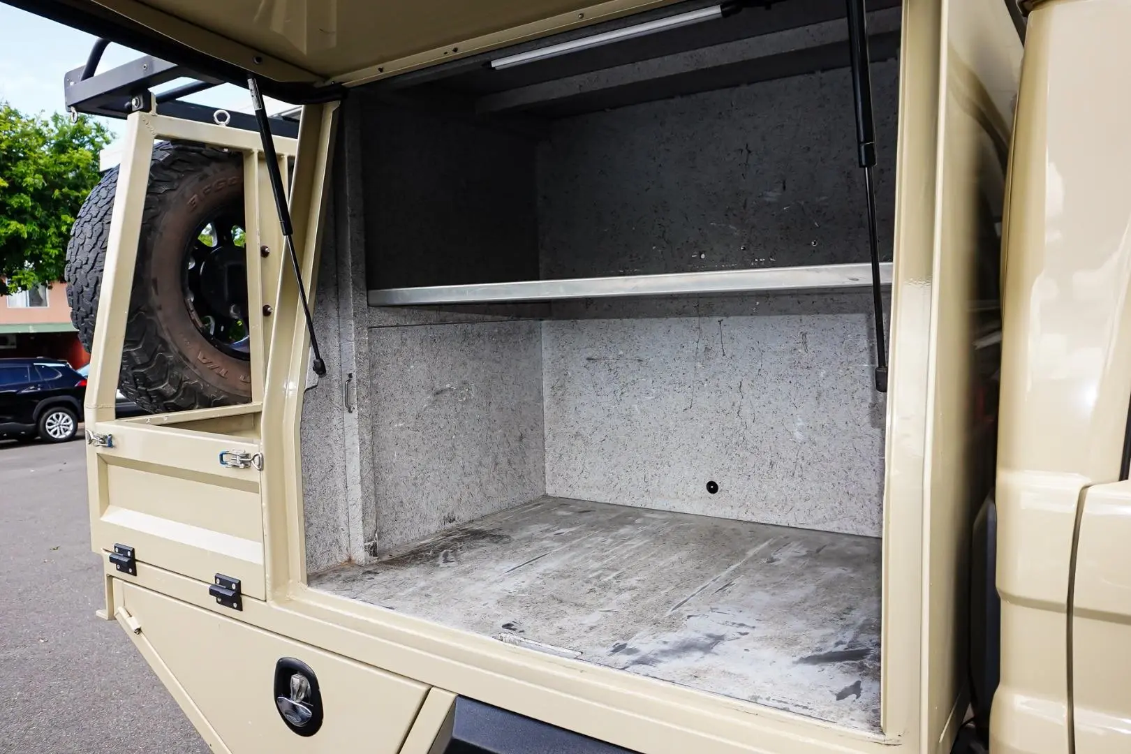 2021 Toyota Landcruiser Gallery Image 12