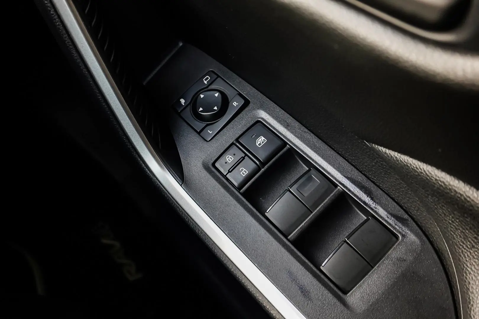 2021 Toyota RAV4 Gallery Image 22