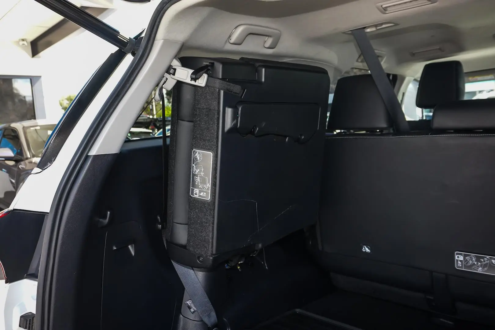 2021 Toyota Fortuner Gallery Image 11