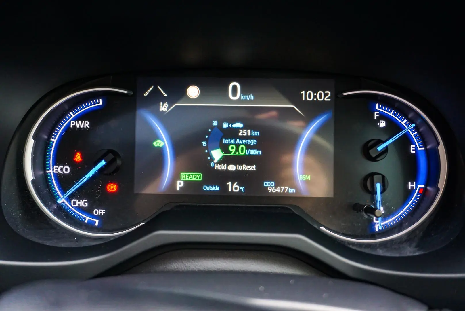 2020 Toyota RAV4 Gallery Image 20