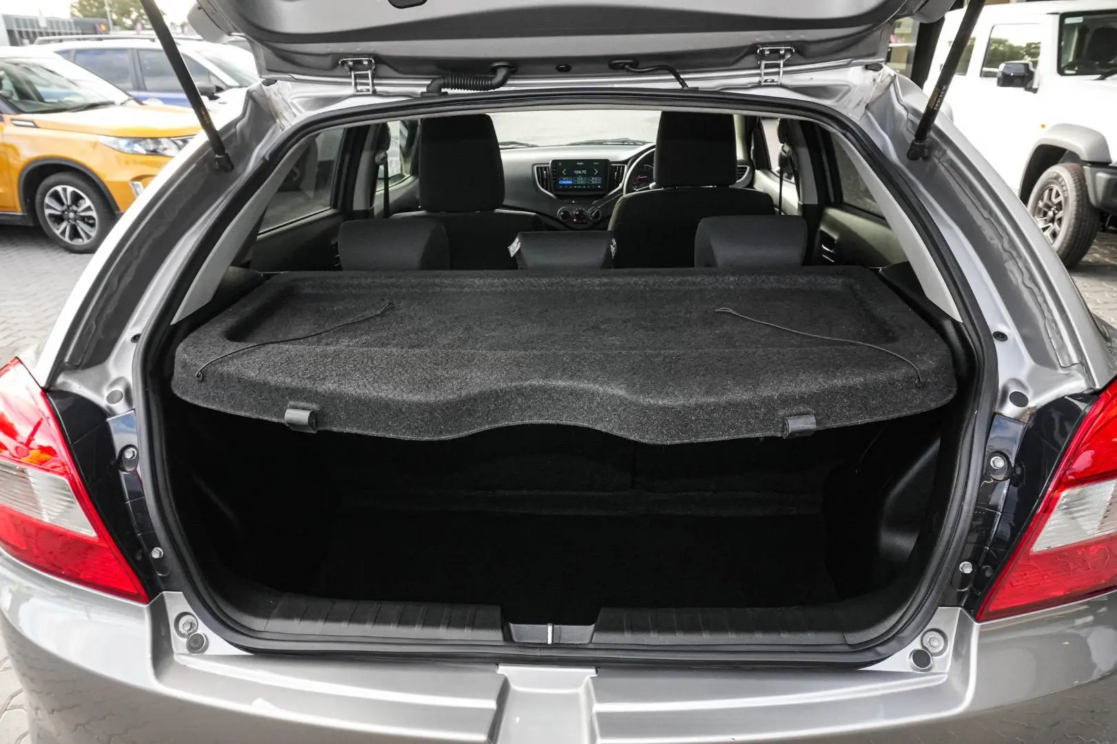 2021 Suzuki Baleno Gallery Image 11