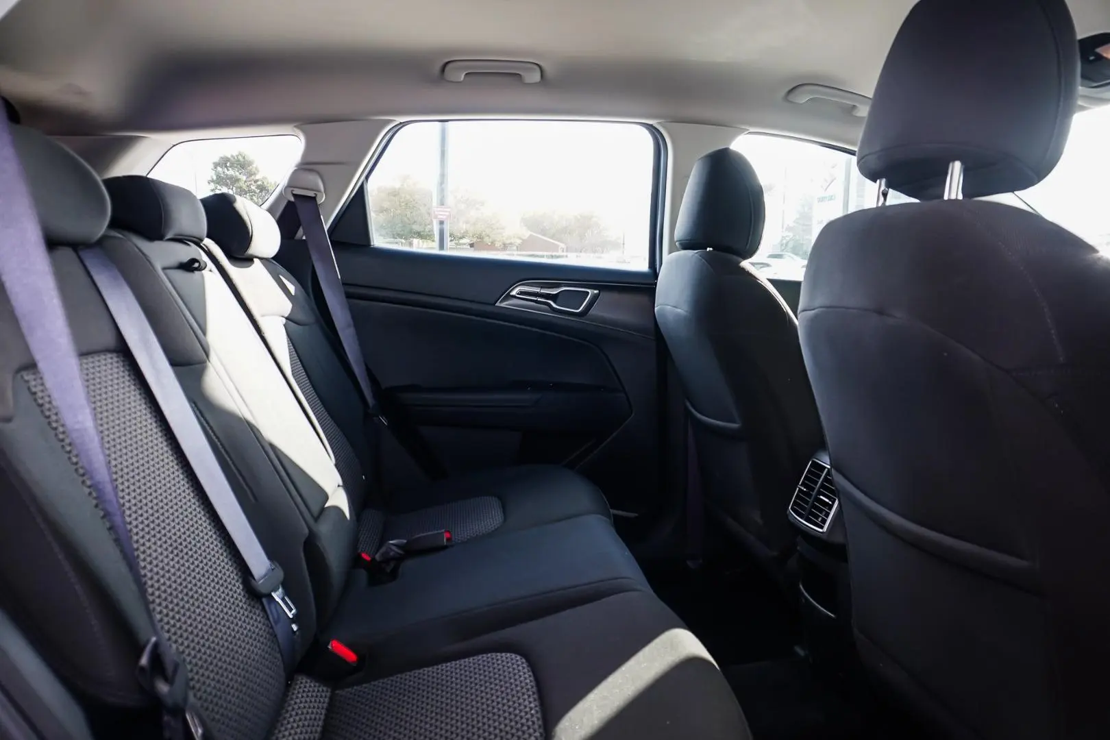 2023 Kia Sportage Gallery Image 7