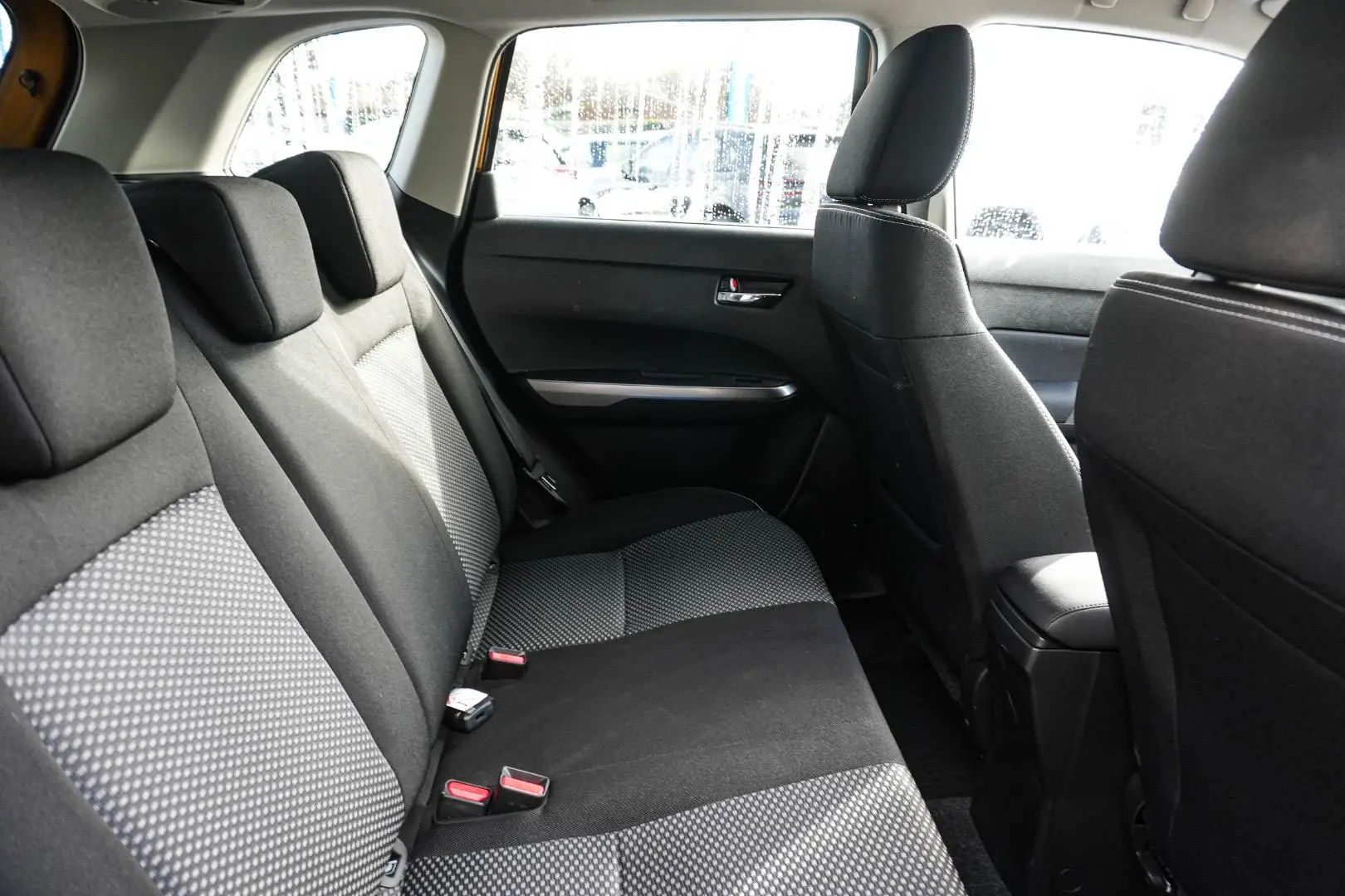 2024 Suzuki Vitara Gallery Image 9