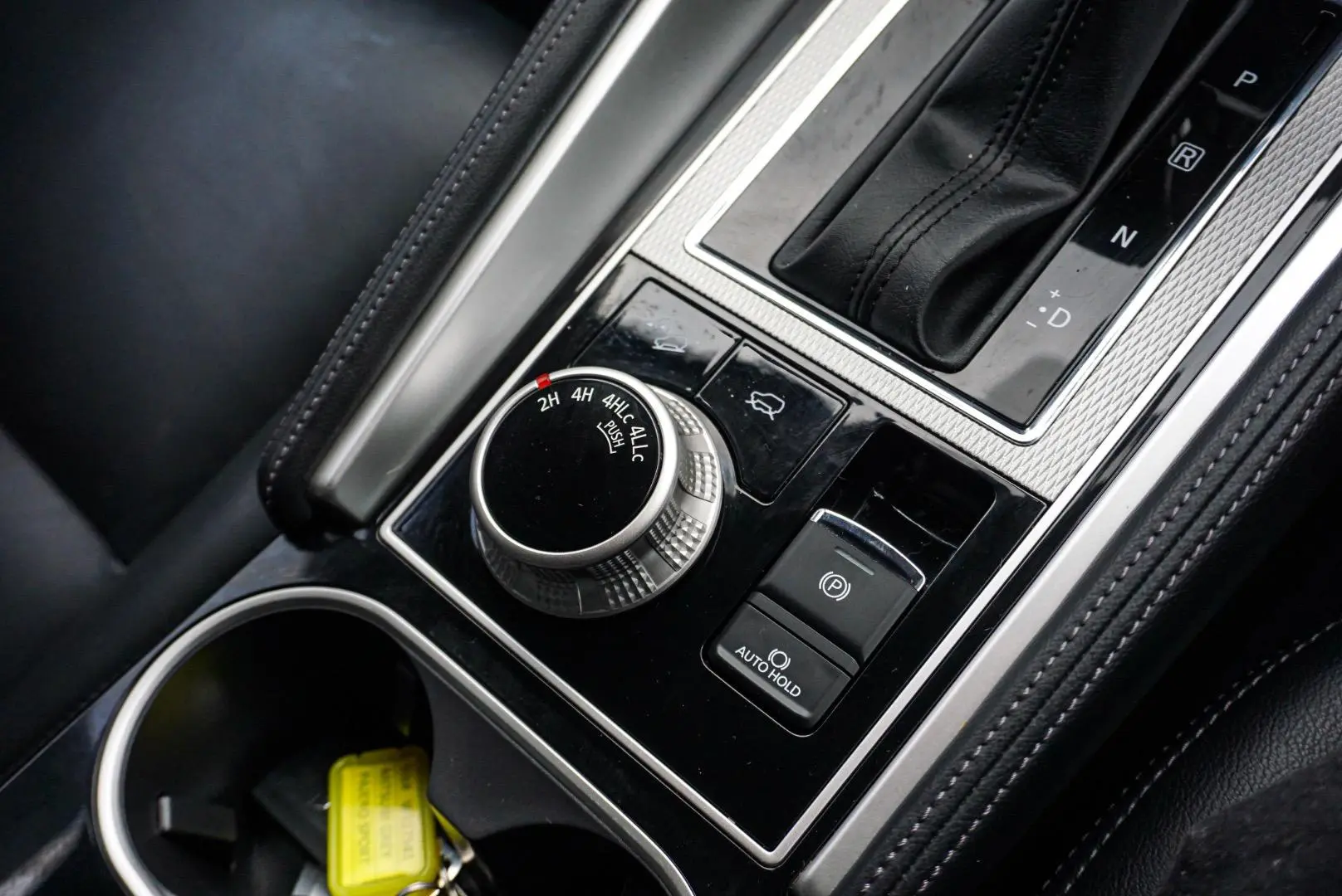 2024 Mitsubishi Pajero Sport Gallery Image 19