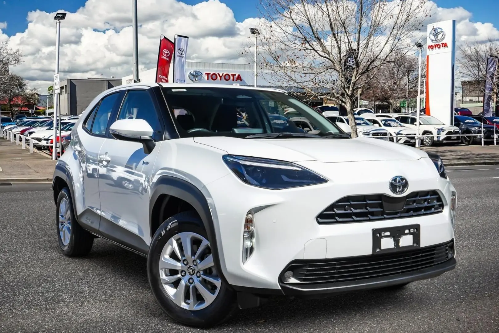 2025 Toyota Yaris Cross Image