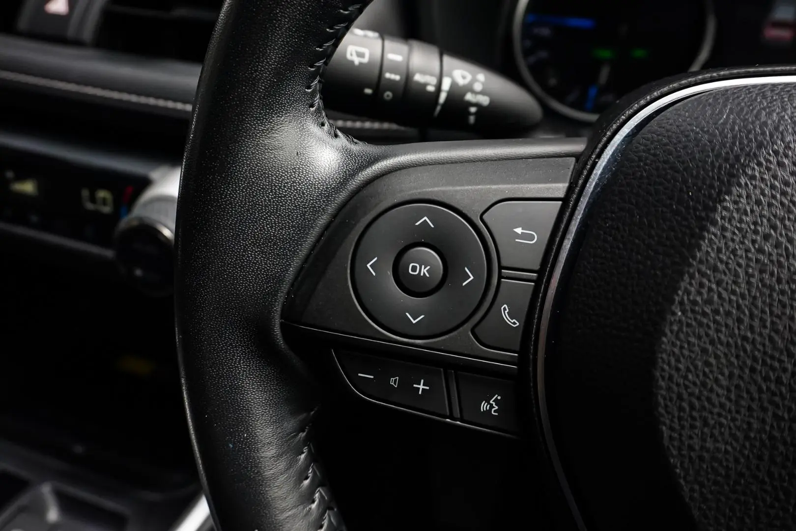 2022 Toyota RAV4 Gallery Image 19