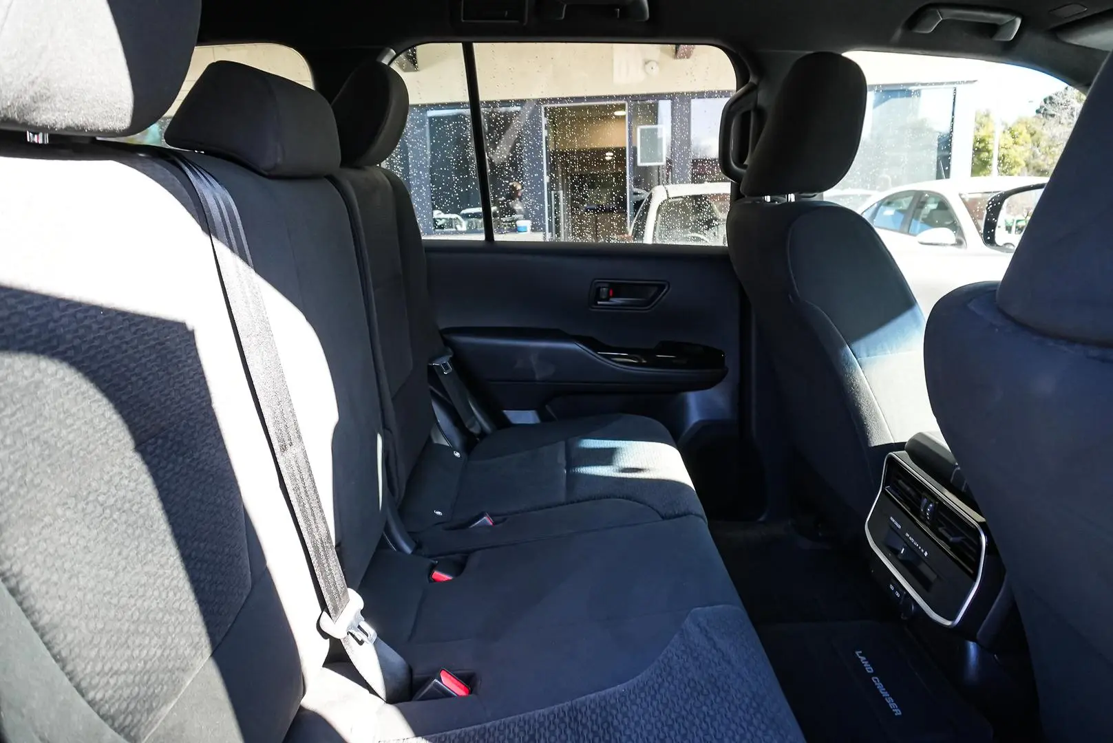 2021 Toyota Landcruiser Gallery Image 8