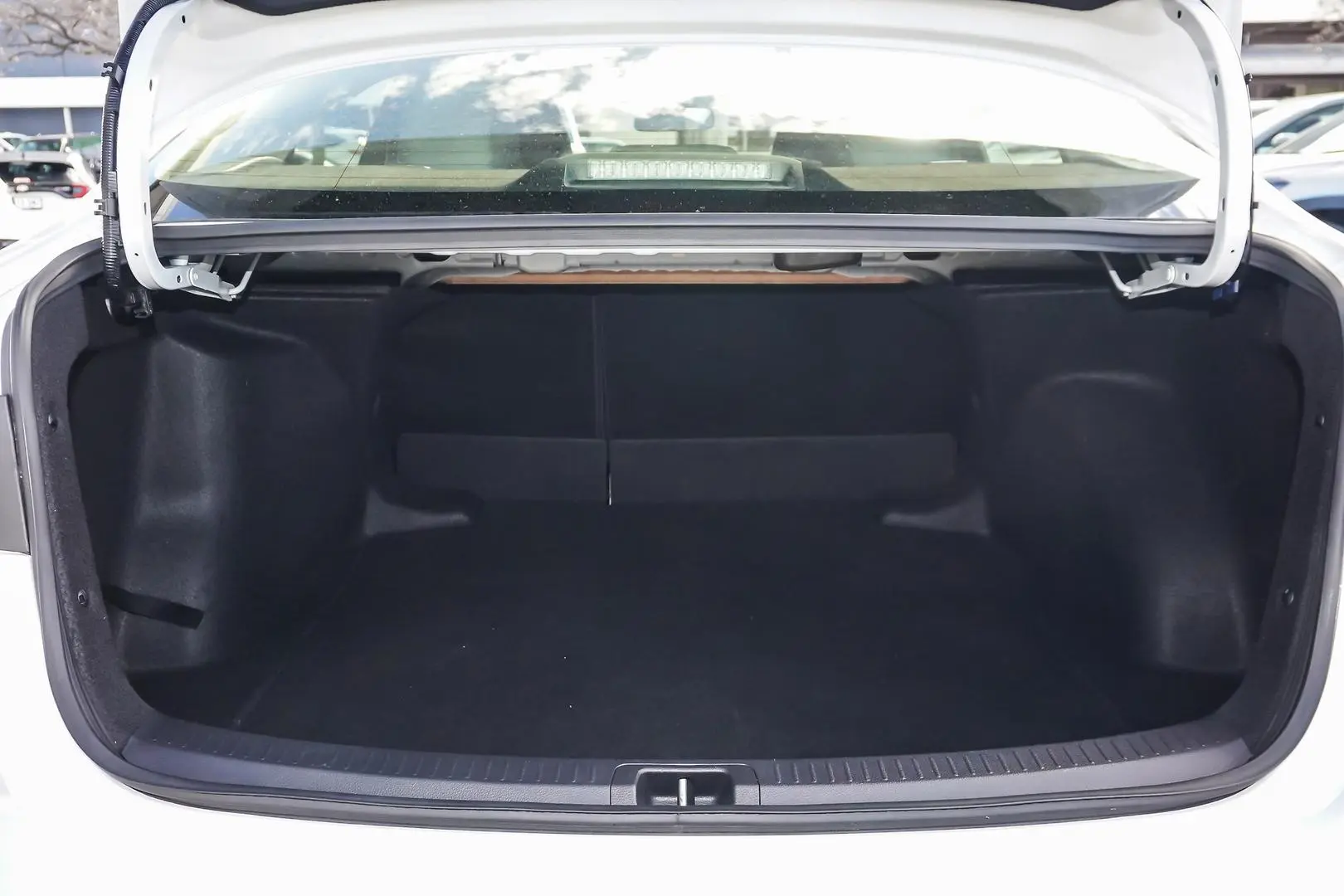 2020 Toyota Corolla Gallery Image 8