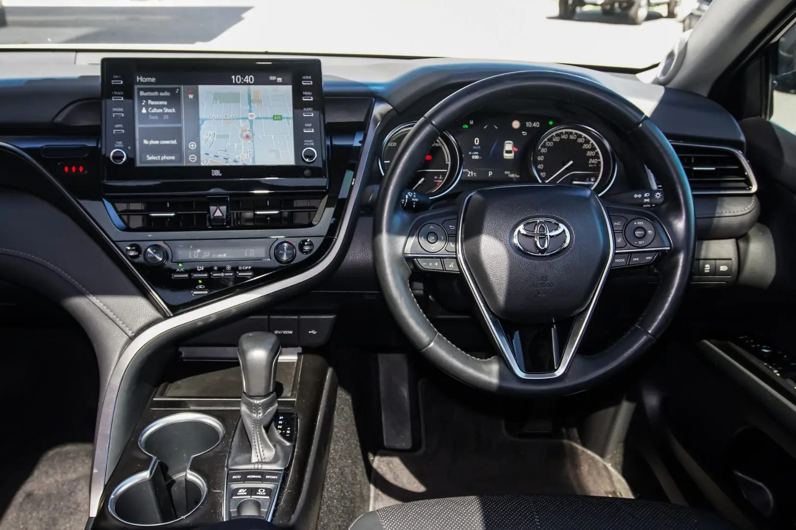 2022 Toyota Camry Gallery Image 9