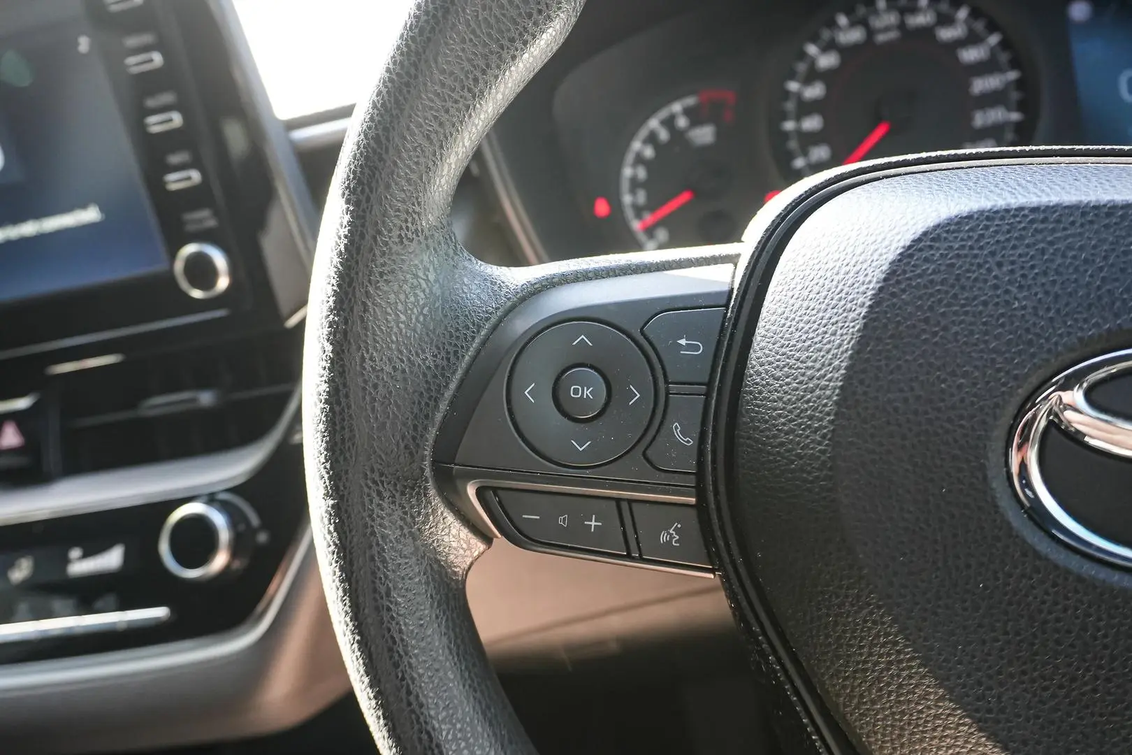 2019 Toyota Corolla Gallery Image 19