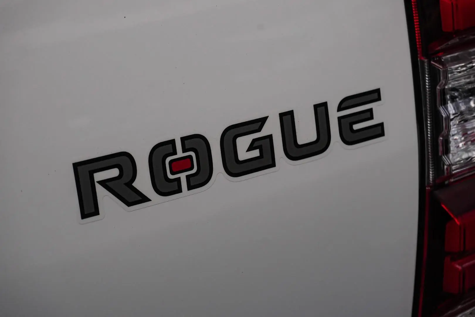 2024 Toyota Hilux Gallery Image 10