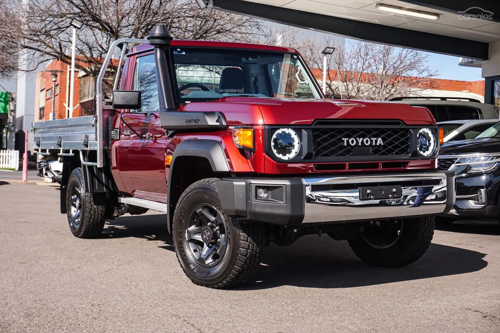 2023 Toyota Landcruiser Image 2