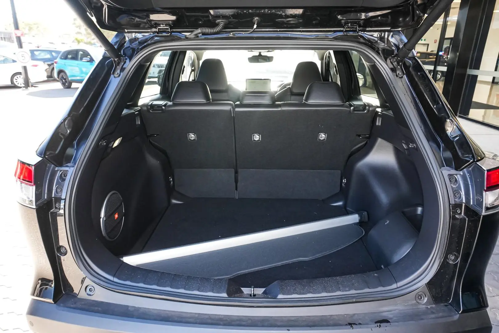 2024 Toyota Corolla Cross Gallery Image 13