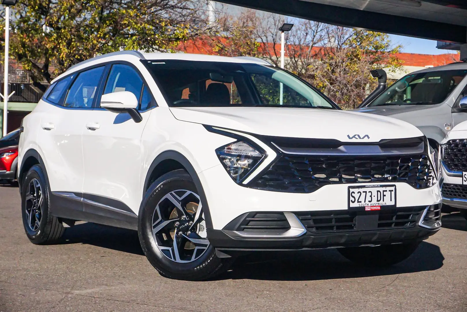 2024 Kia Sportage Gallery Image 1