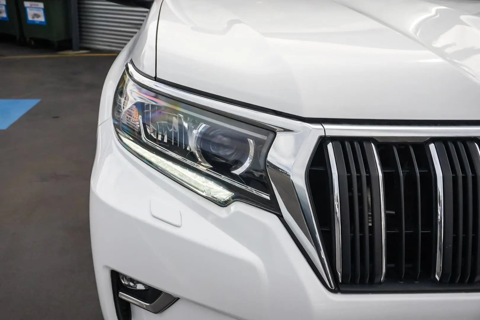 2021 Toyota Landcruiser Prado Gallery Image 13
