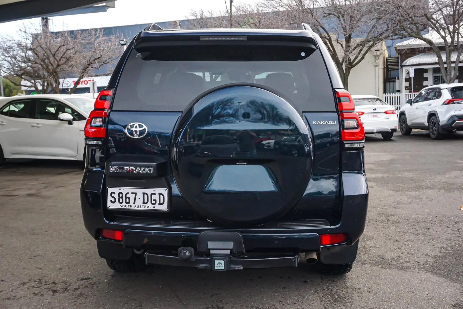 2021 Toyota Landcruiser Prado Gallery Image 6