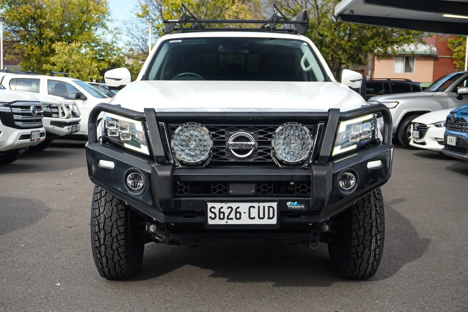 2023 Nissan Navara Gallery Image 4