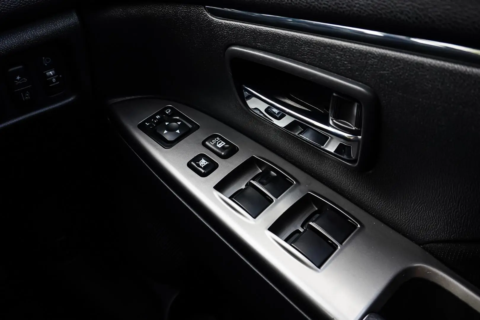 2024 Mitsubishi ASX Gallery Image 21