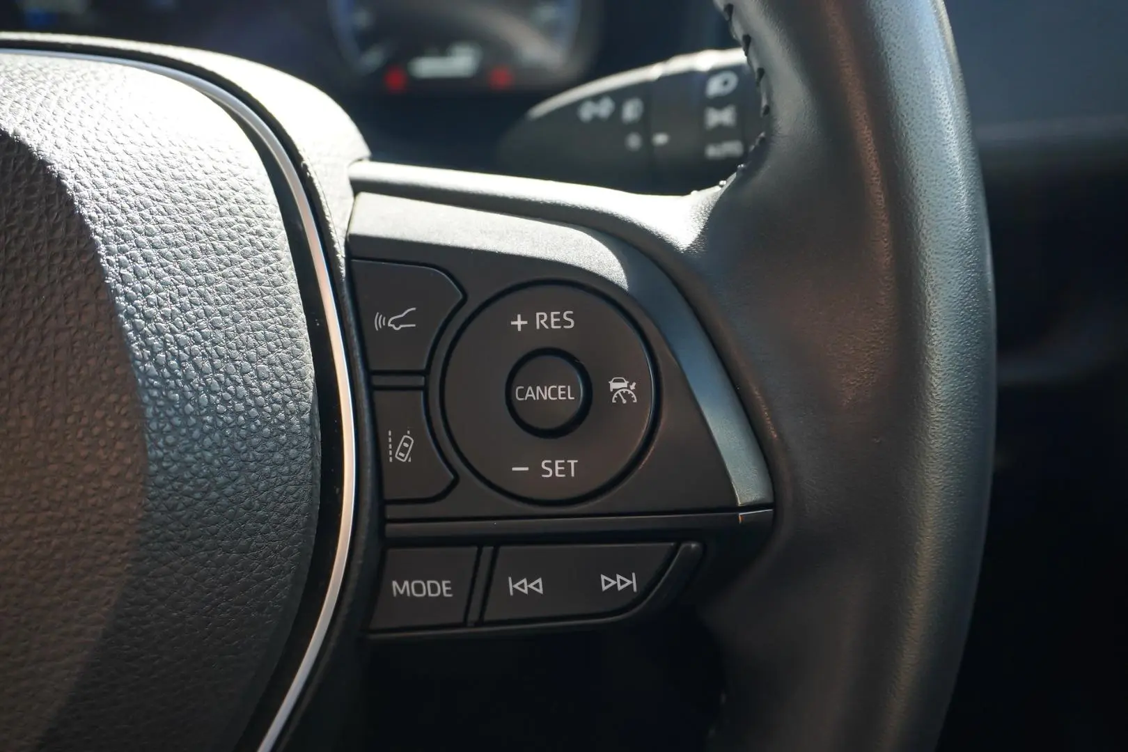 2024 Toyota RAV4 Gallery Image 21