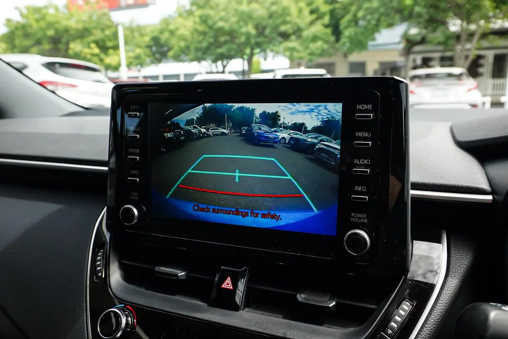 2018 Toyota Corolla Gallery Image 22