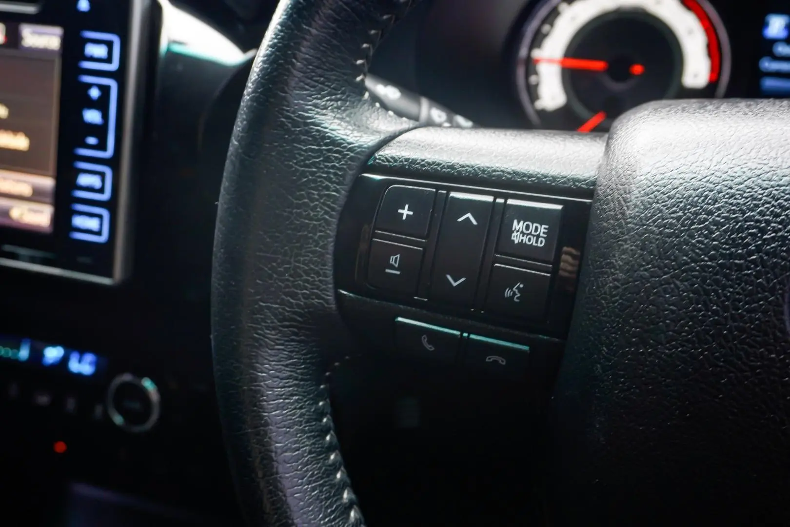 2019 Toyota Hilux Gallery Image 15