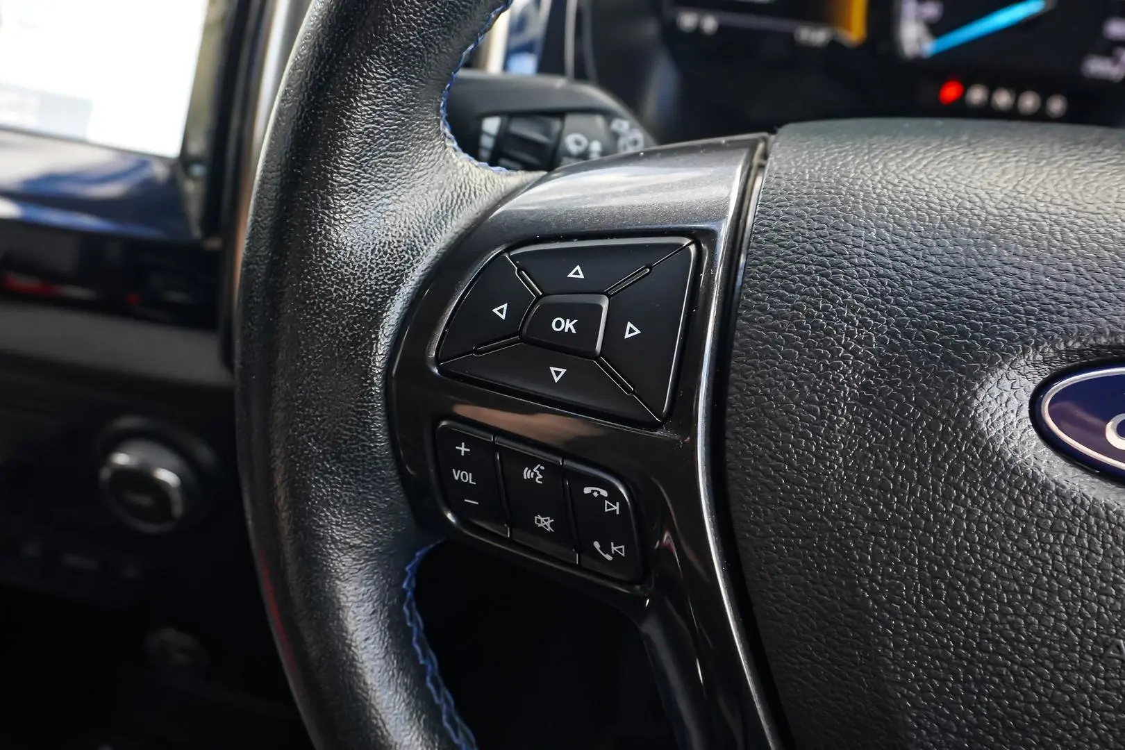 2021 Ford Everest Gallery Image 23